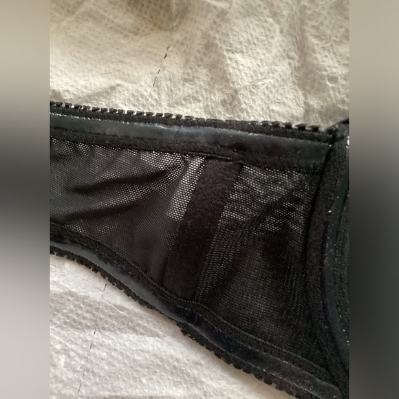 Lily of France Gel Touch Black Strapless Bra Women's Size 34B - Picture 8 of 8
